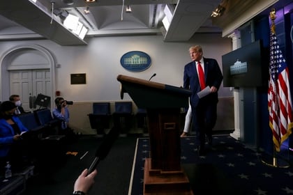 Trump, quien se siente más cómodo frente a sus simpatizantes, se vio limitado en los últimos meses a las conferencias de prensa en la Casa Blanca (Reuters)