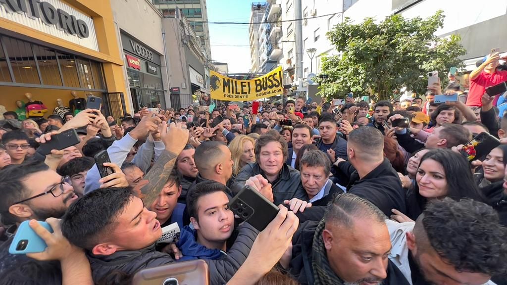 Javier Milei al visitar Tucumán en mayo pasado, antes de las elecciones provinciales