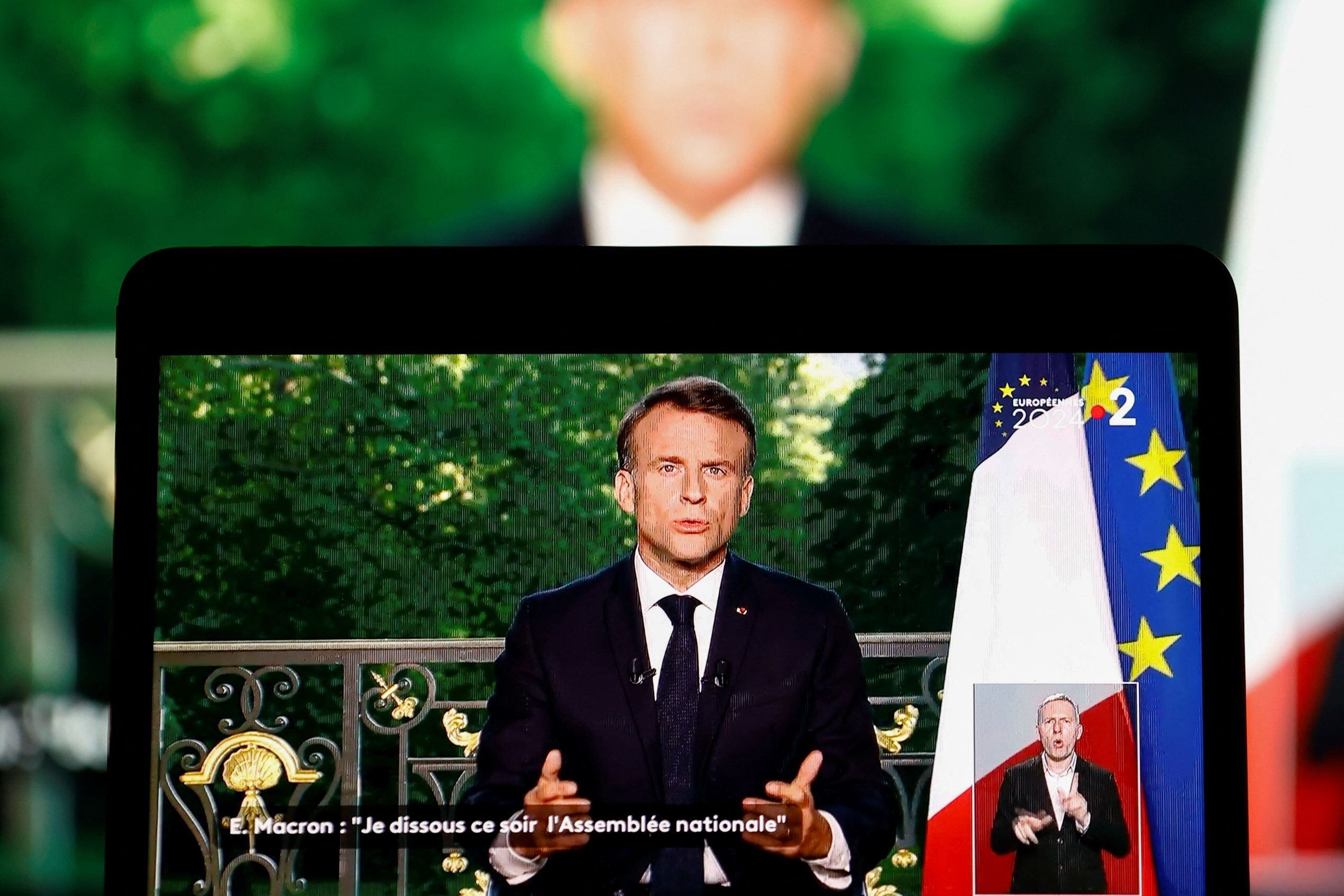 Tras la derrota en los comicios europeos, el presidente Emmanuel Macron disolvió la Asamblea Nacional y convocó a elecciones legislativas anticipadas en Francia (REUTERS/Christian Hartmann)
