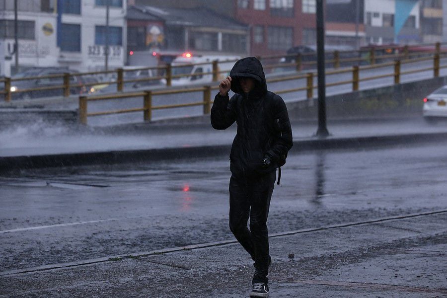 El Ideam emite alertas por tormentas eléctricas en Colombia - crédito Camila Diaz/Colprensa