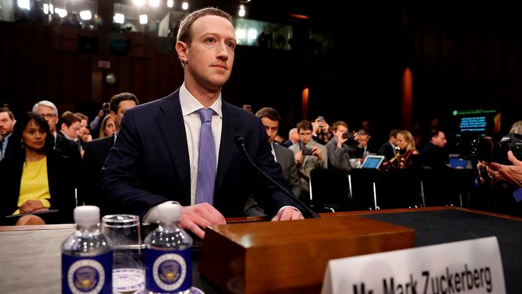 Mark Zuckerberg fue interrogado en el Congreso de Estados Unidos en 2018 (Reuters)