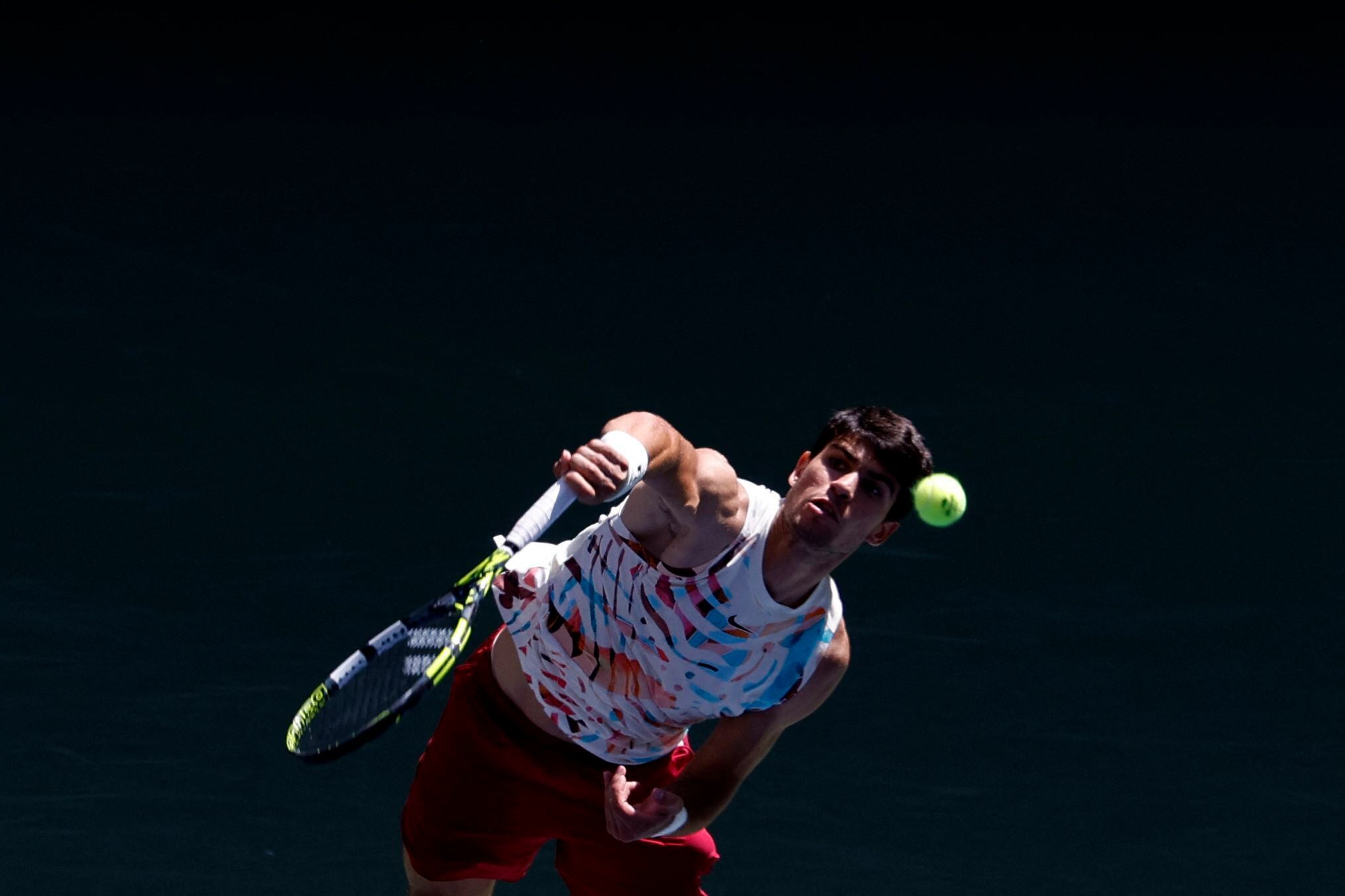 Alcaraz, en pleno golpeo (Geoff Burke-USA TODAY Sports)