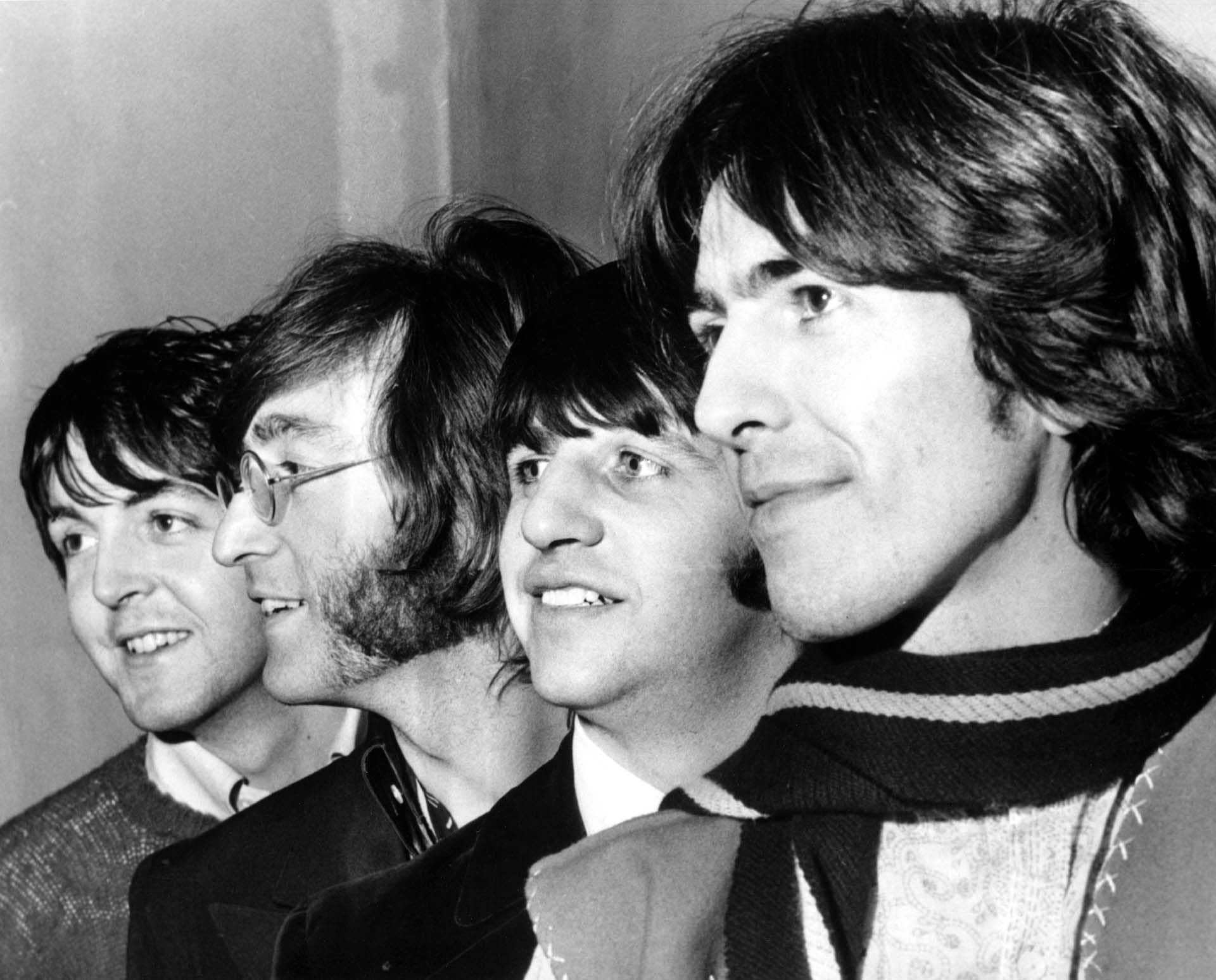 1967: La banda de rock and roll "The Beatles" posa para un retrato conjunto en 1967 (Photo by Michael Ochs Archives/Getty Images)