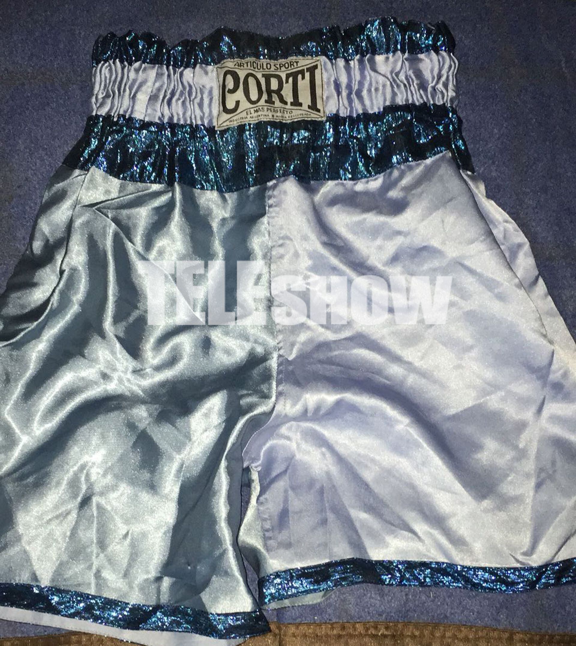 Uno de los shorts de boxeo que El Potro usó en su seguidilla de shows en el Luna Park. Fueron los últimos meses previos a su muerte 