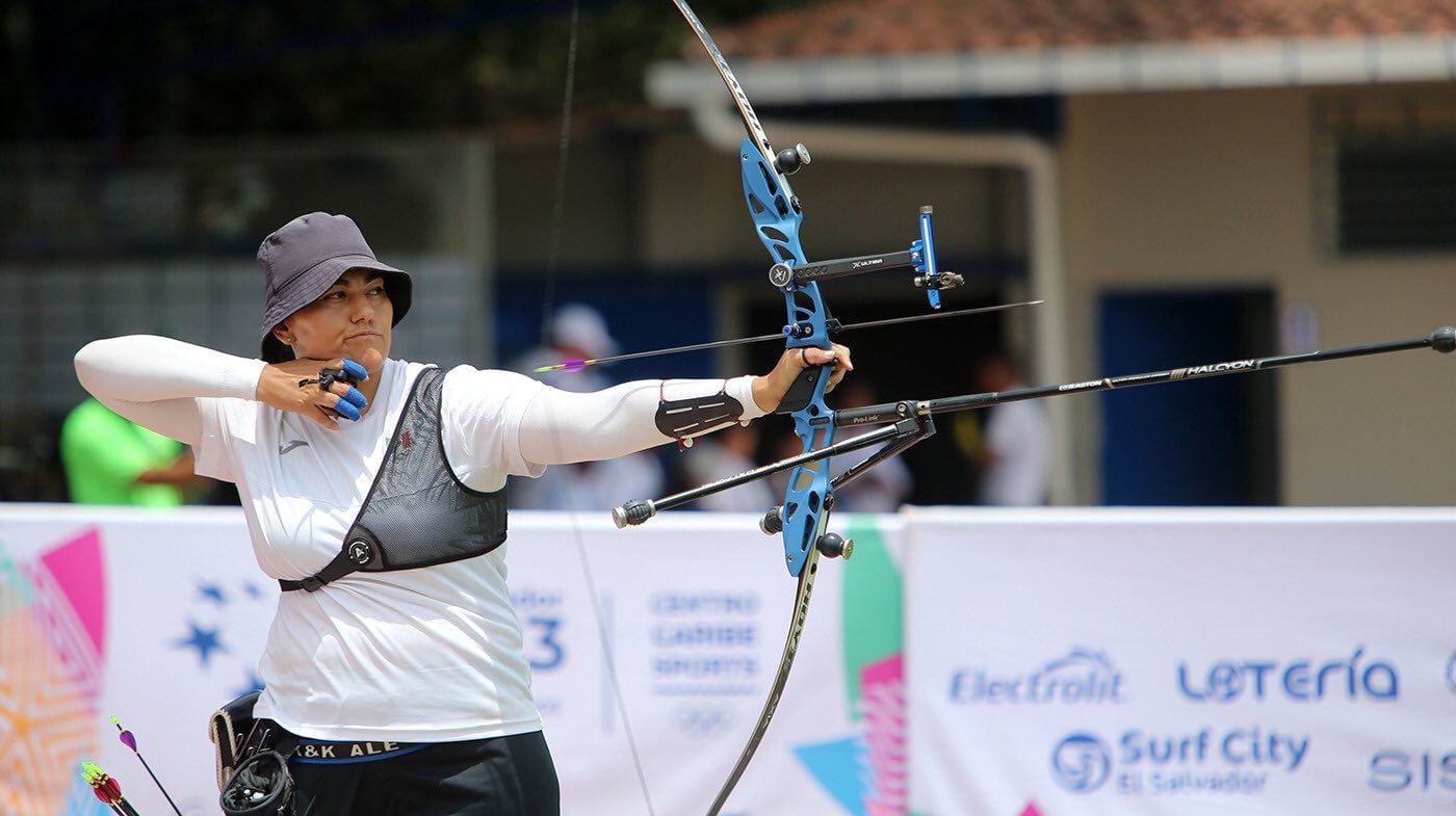 Alejandra Valencia colaboró en la cosecha de oros para México durante los Juegos Centroamericanos San Salvador 2023 (Foto: Twitter/CONADE)