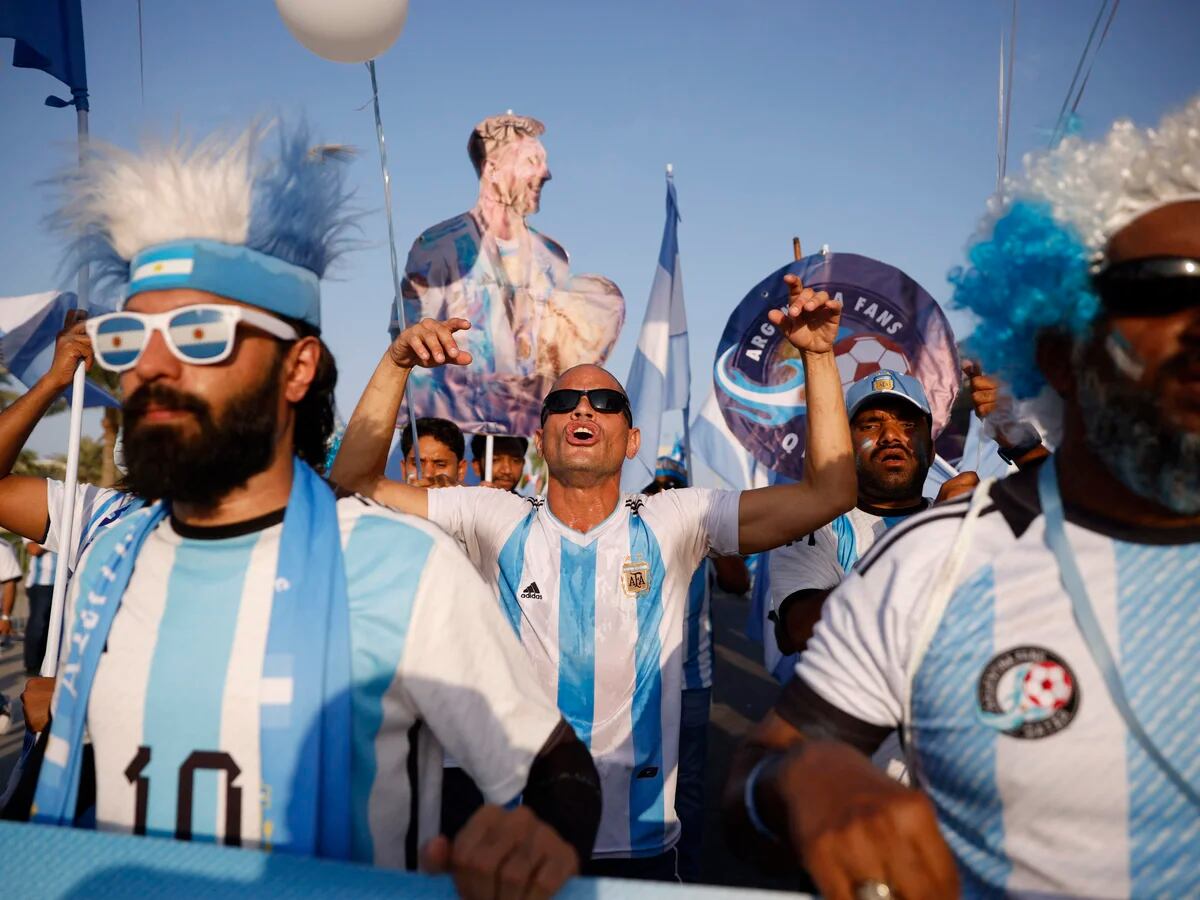 Men's Selección Argentina Camiseta Hincha Remera Titular Official Soccer  Team Shirt Argentina - FIFA World Cup Qatar