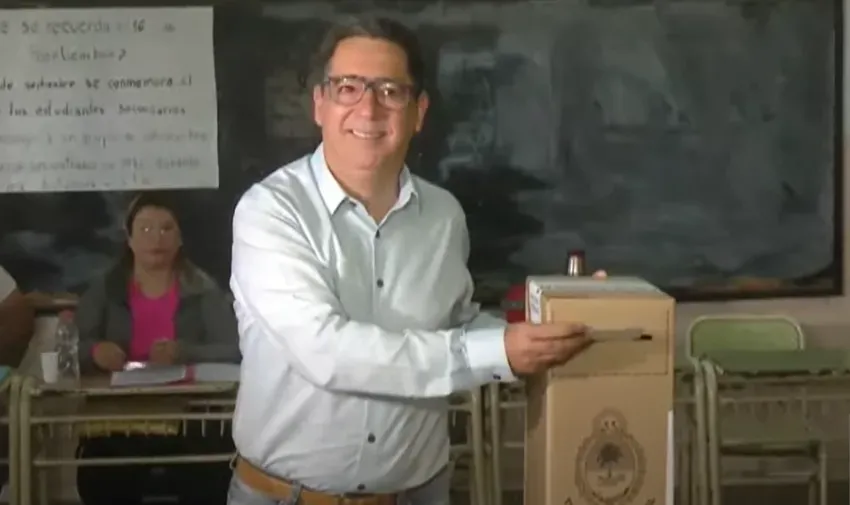 Gustavo Martínez, candidato a gobernador del Frente CER