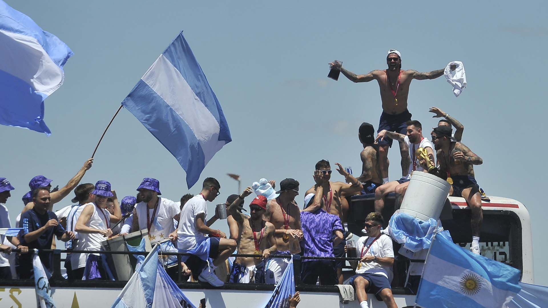 Fin de la caravana de los campeones tras la vuelta ol mpica a rea