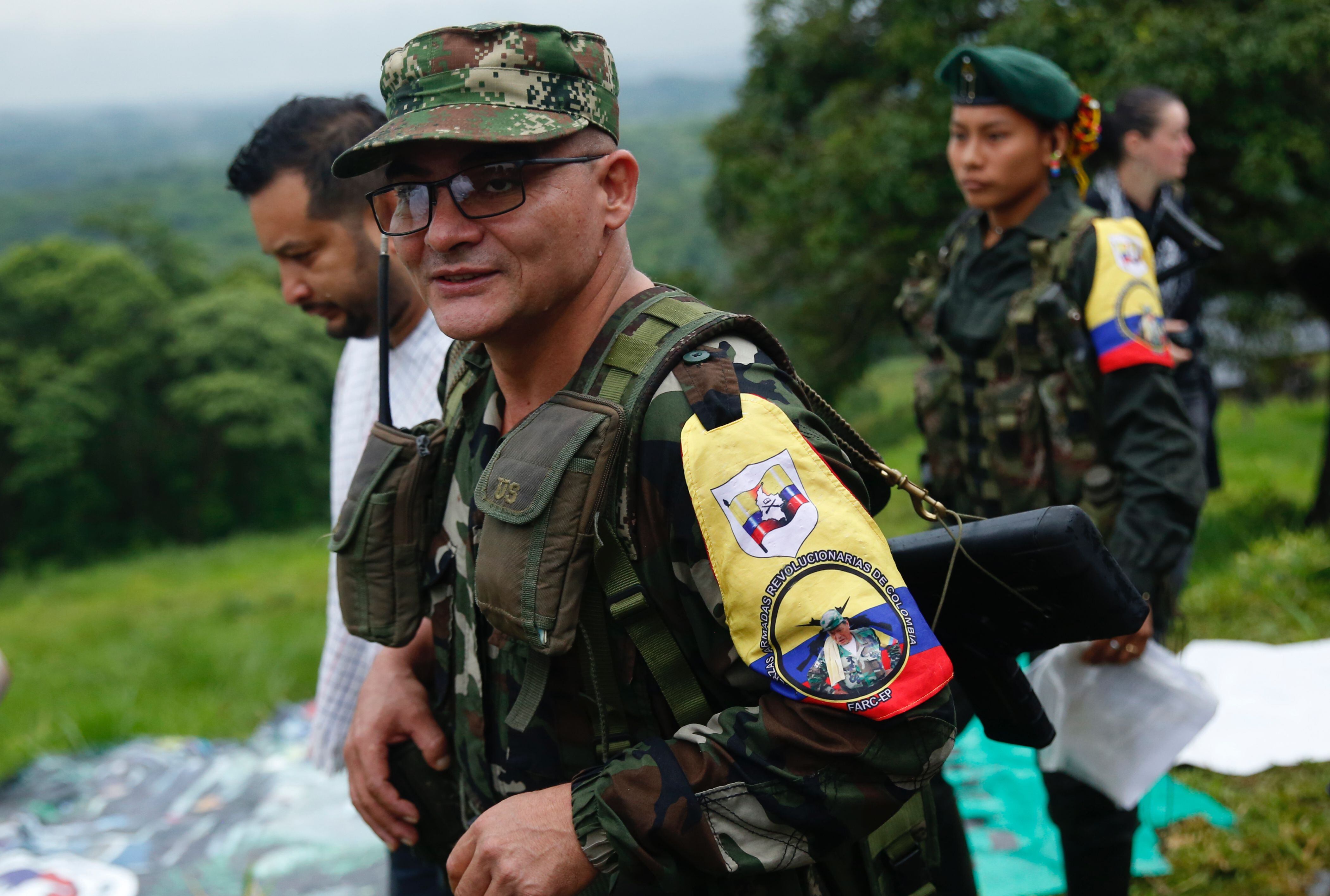 Alias Iván Mordisco, cabecilla de la facción de las disidencias de las Farc que manda en el Cauca - crédito Ernesto Guzmán/EFE