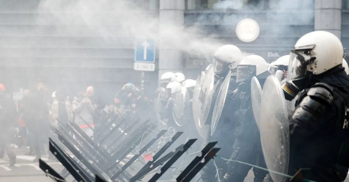 Proteste gegen die Restriktionen der Regierung 19 wurden in Brüssel gewalttätig