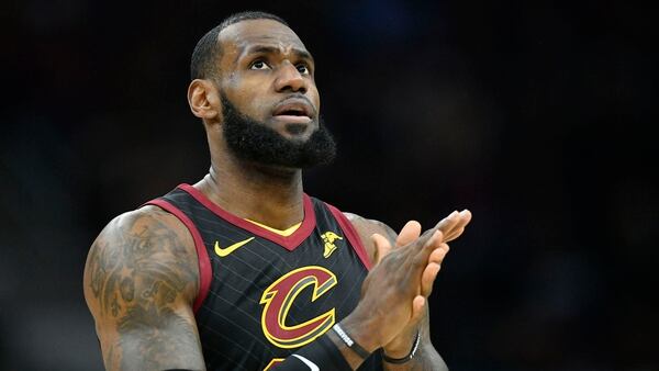 El futuro de LeBron James tiene en vilo a toda la NBA (Reuters)