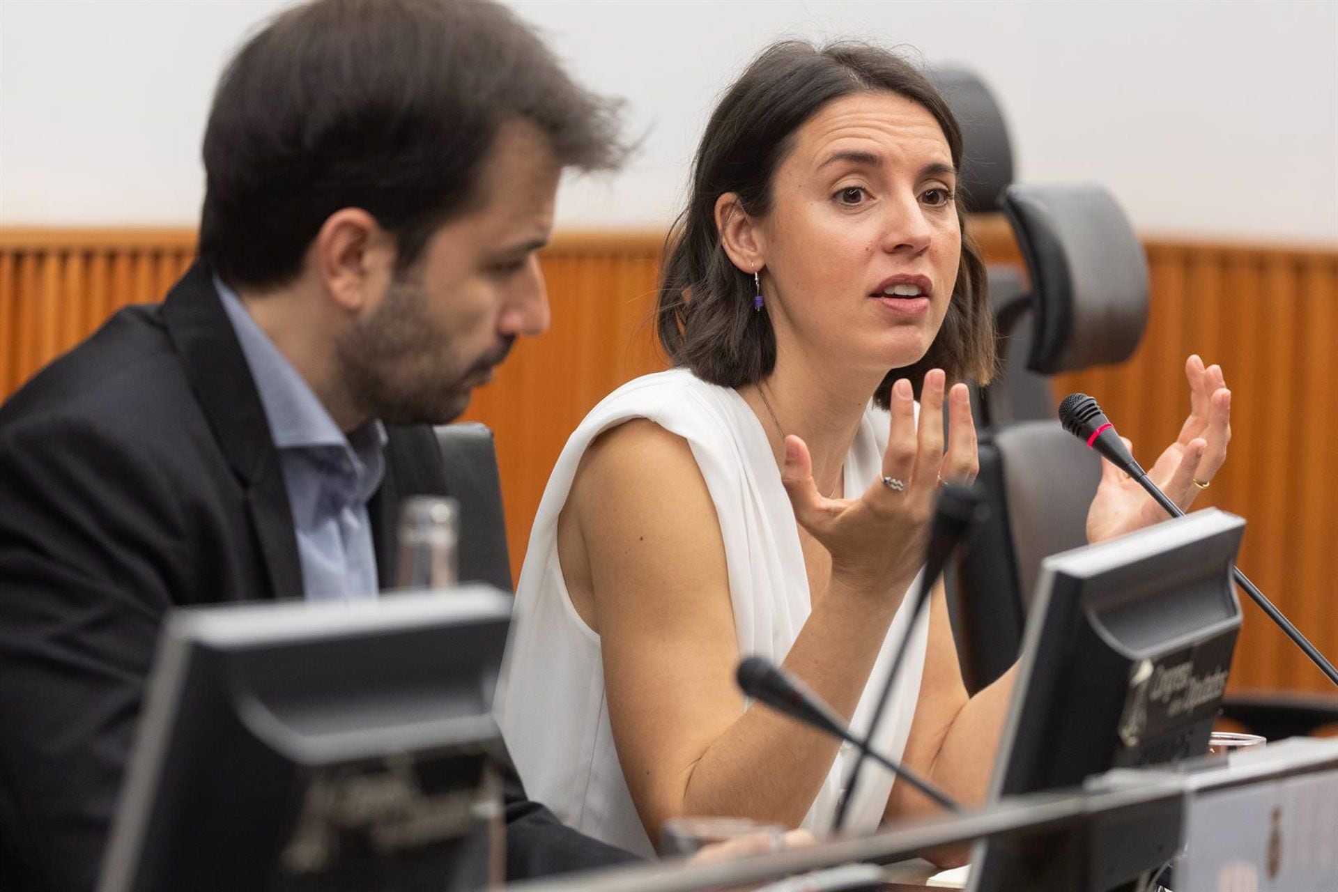 Irene Montero reclama cesar en el Gobierno a quien reivindique que Israel es “un estado amigo”, como hizo Exteriores