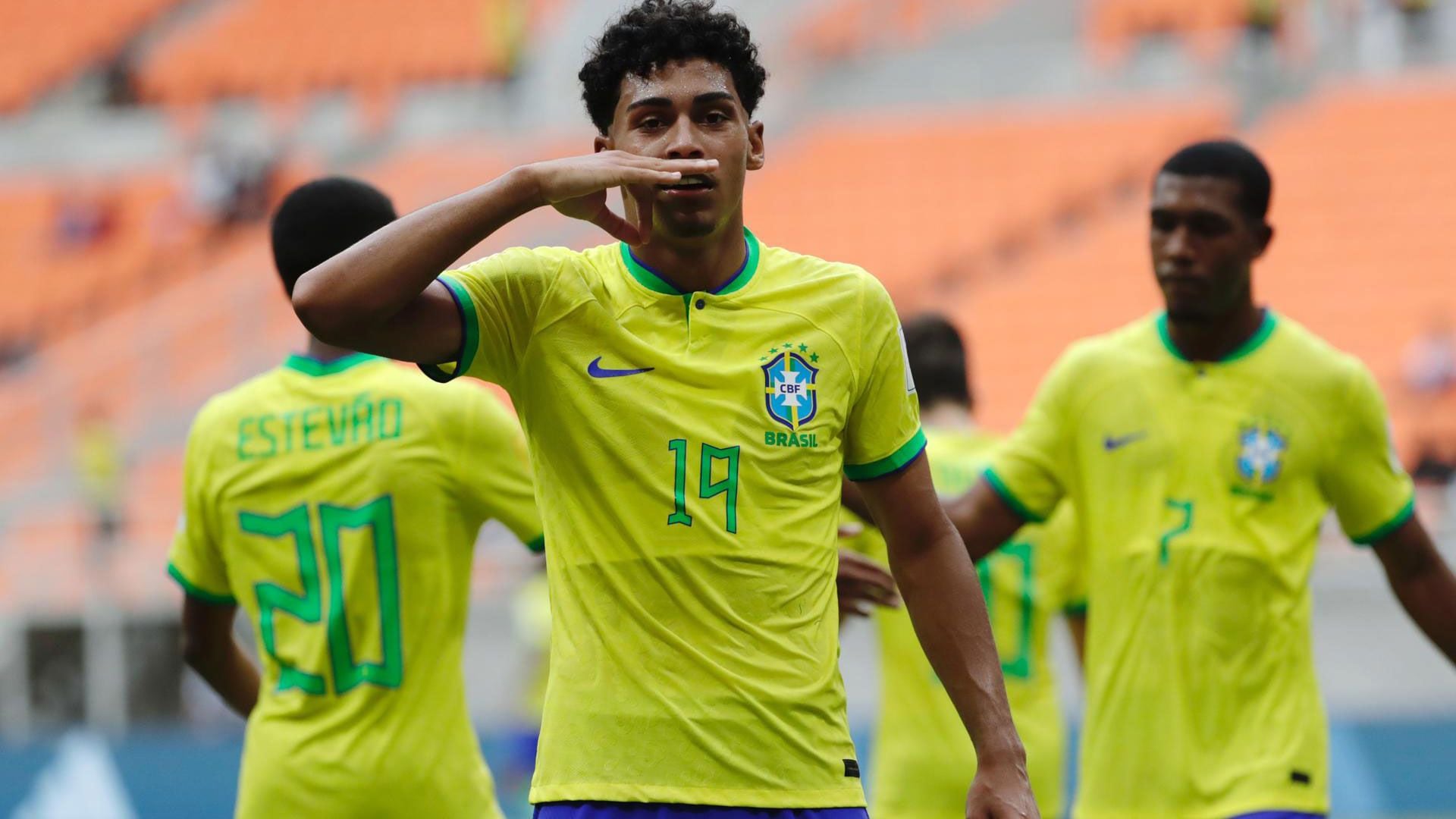 Brasil dá 81 chutes e vence por 9 a 0 no Mundial sub-17 de futebol