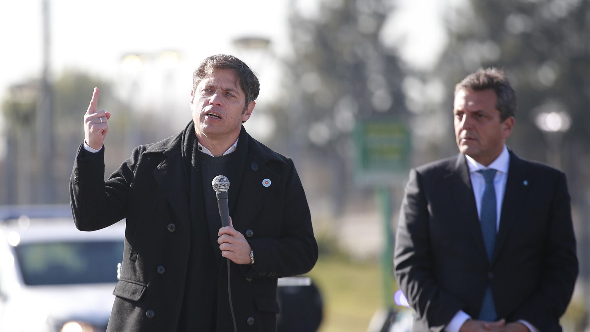 Sergio Massa y Axel Kicillof se mantuvieron en contacto durante las últimas horas para hablar sobre la situación de los saqueos 