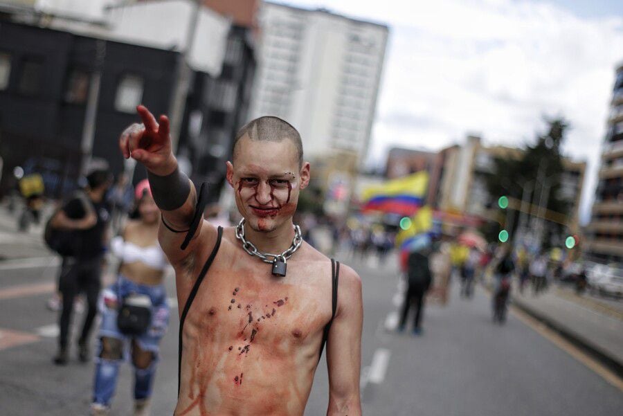 Alleged responsible for the murder of Luciana Moscoso in a demonstration of the national strike