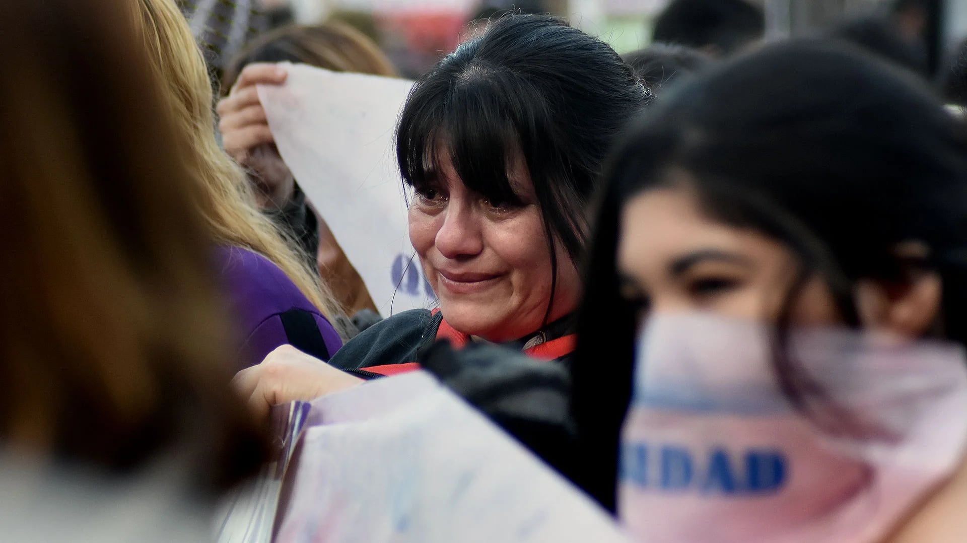 La emoción de los familiares al recordar a las víctimas de la violencia machista (Nicolás Stulberg)