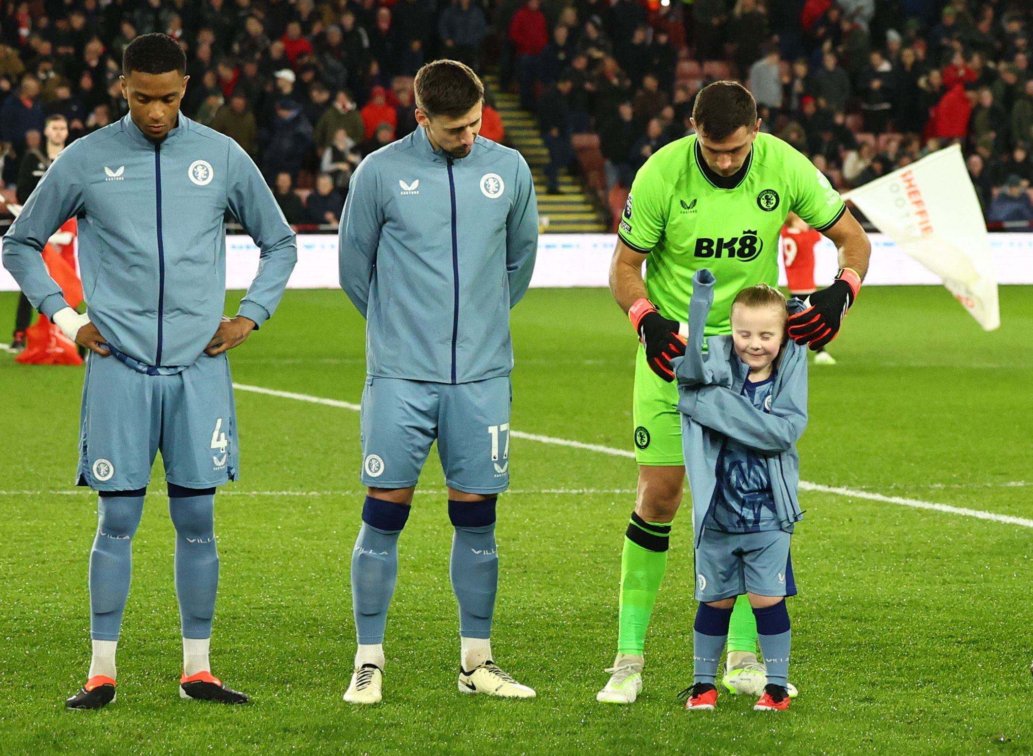 El Dibu Martínez en la previa del partido (Foto: Reuters)