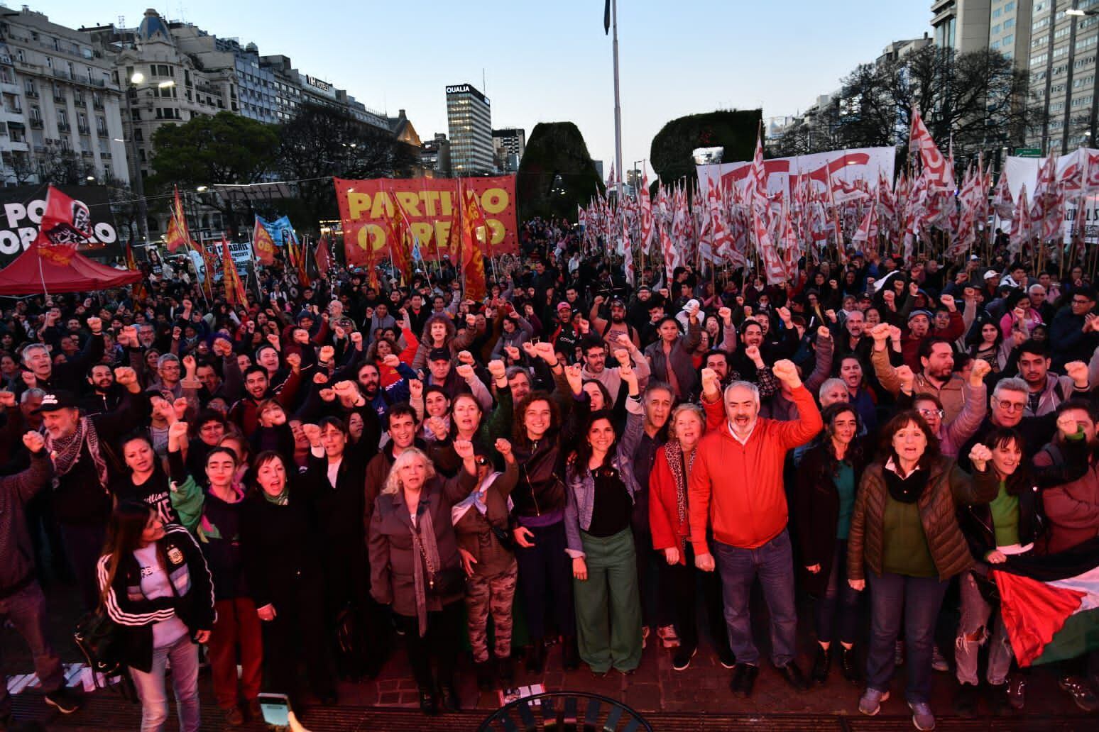 Cierre de campaña del Frente de Izquierda en la Ciudad de Buenos Aires