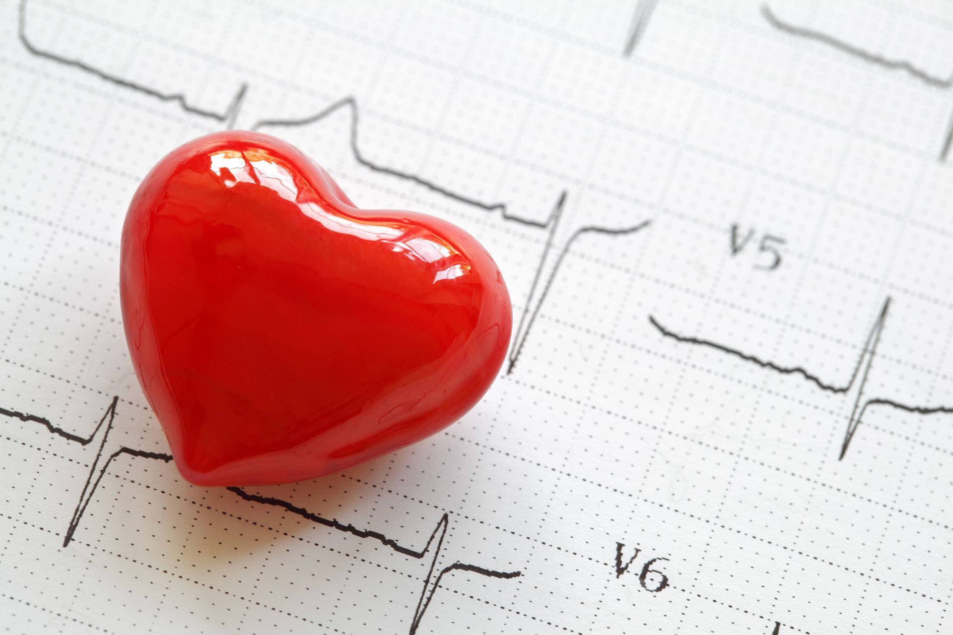 La ergometría o electrocardiograma de esfuerzo es un estudio médico sencillo que brinda información sobre la salud cardíaca durante la actividad física (iStock)