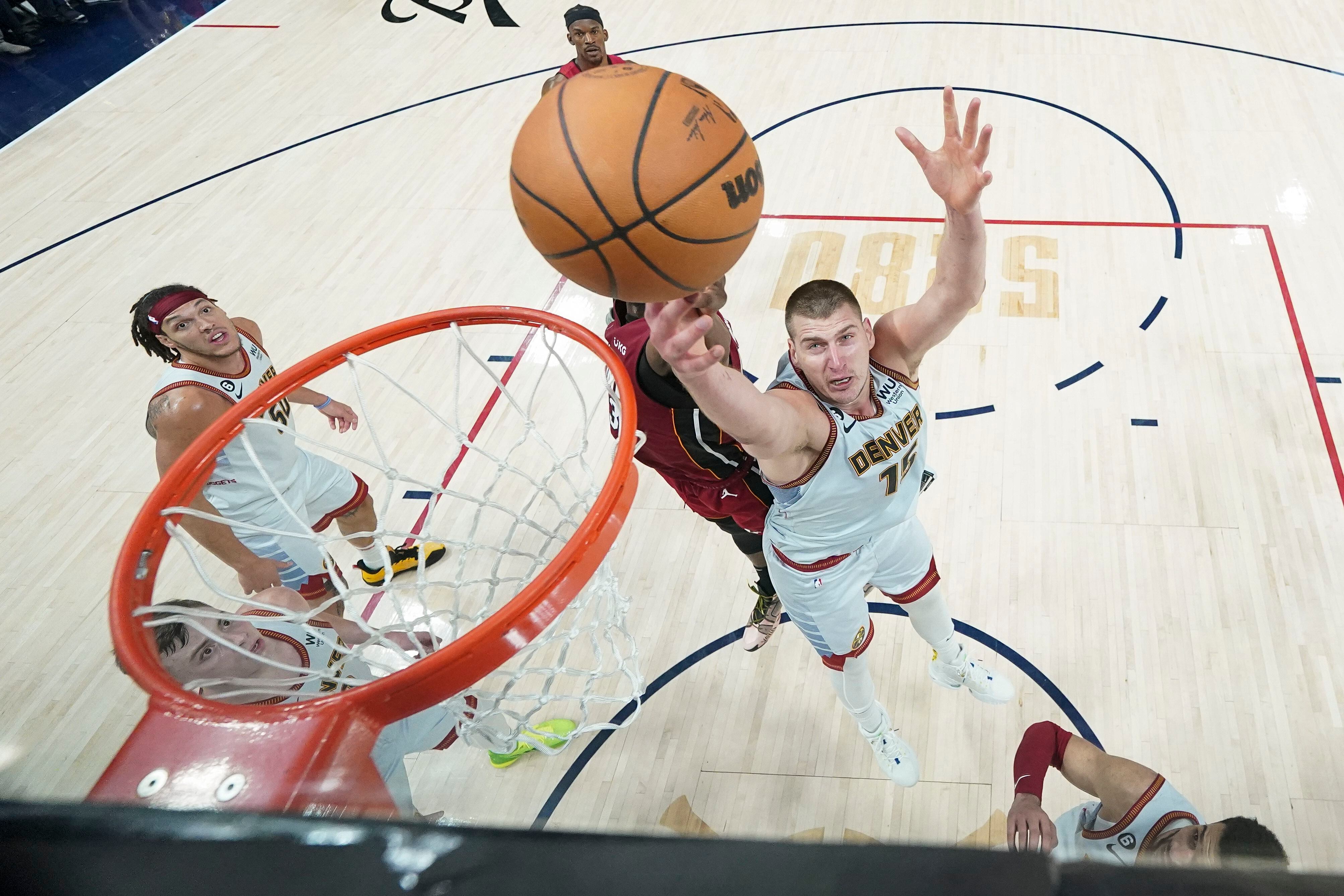 Jokic, el implacable MVP de la final (AP Foto/Jack Dempsey, Pool)