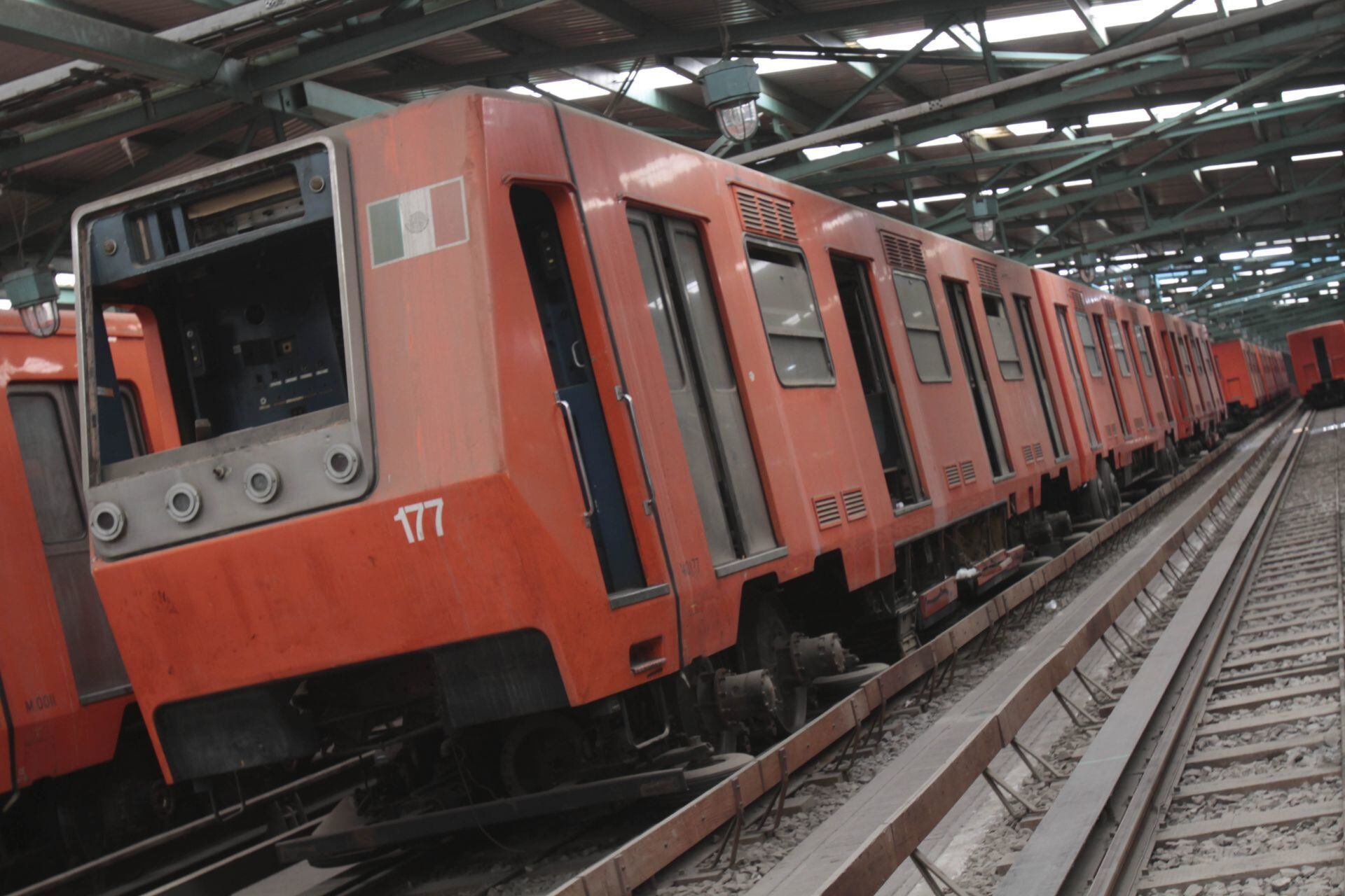 El abandono en las líneas del Metro es uno de los principales factores de riesgo para la población. (Foto del 2013/JUAN PABLO ZAMORA /CUARTOSCURO)