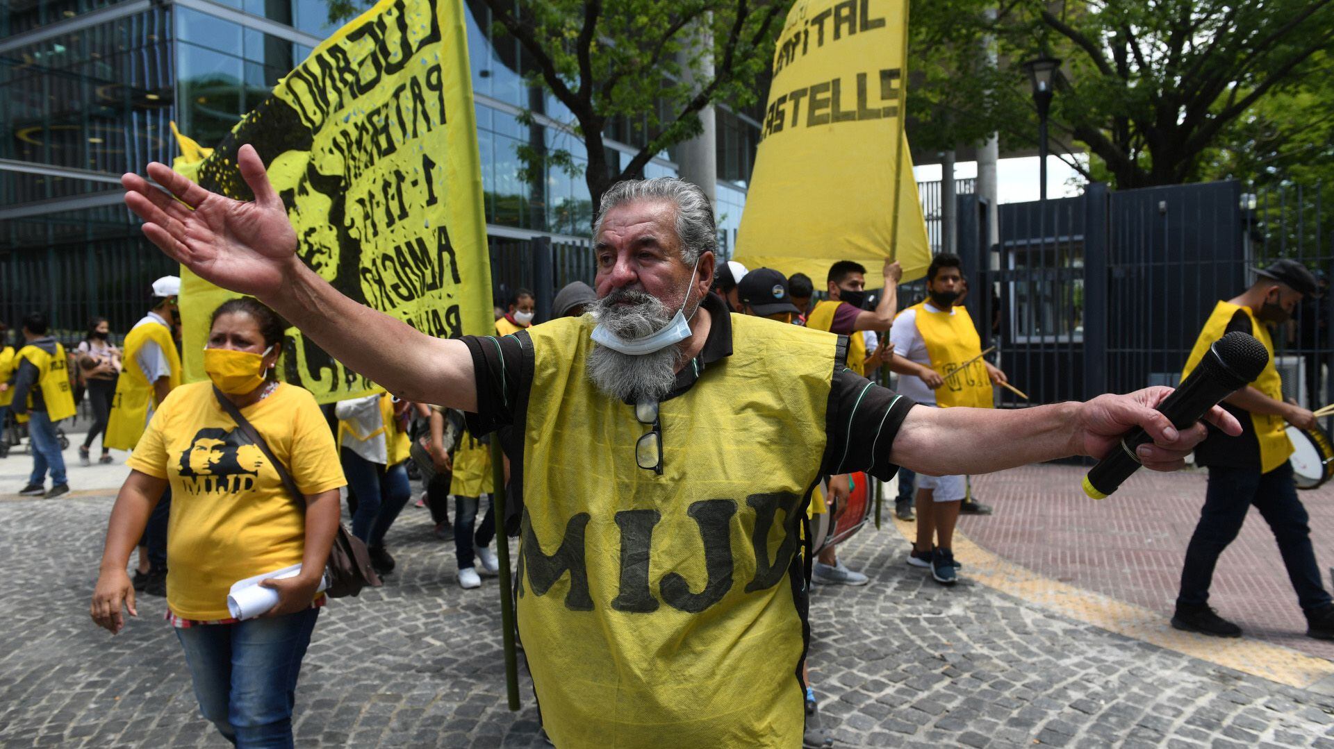 El líder piquetero Raúl Castells (Maximiliano Luna)