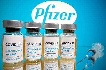 La vacuna COVID-19 de Pfizer tarda cinco días en llegar a México después de la aprobación de la FDA
