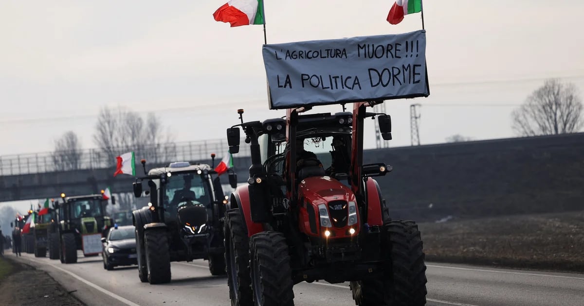 Protests by farmers in France demanding better prices for their products spread to Italy and Belgium