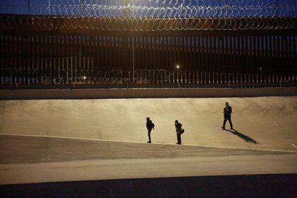 Según la cadena CBS News, más de 4,200 niños inmigrantes no acompañados permanecían en Aduana (Foto: José Luis González/Reuters)