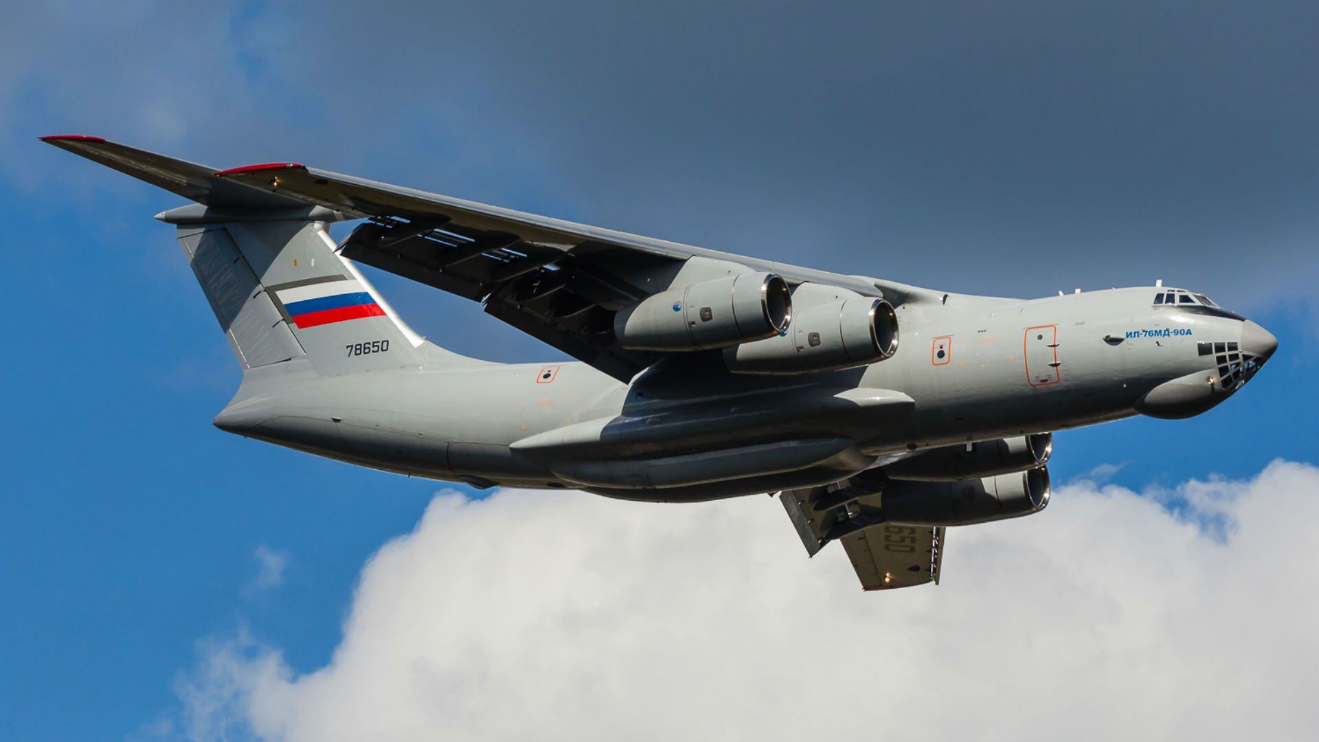 Un avión Il-76 ruso