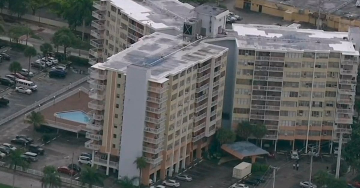 Hanno evacuato un edificio a North Miami Beach dopo una perquisizione perché la sua struttura non è sicura