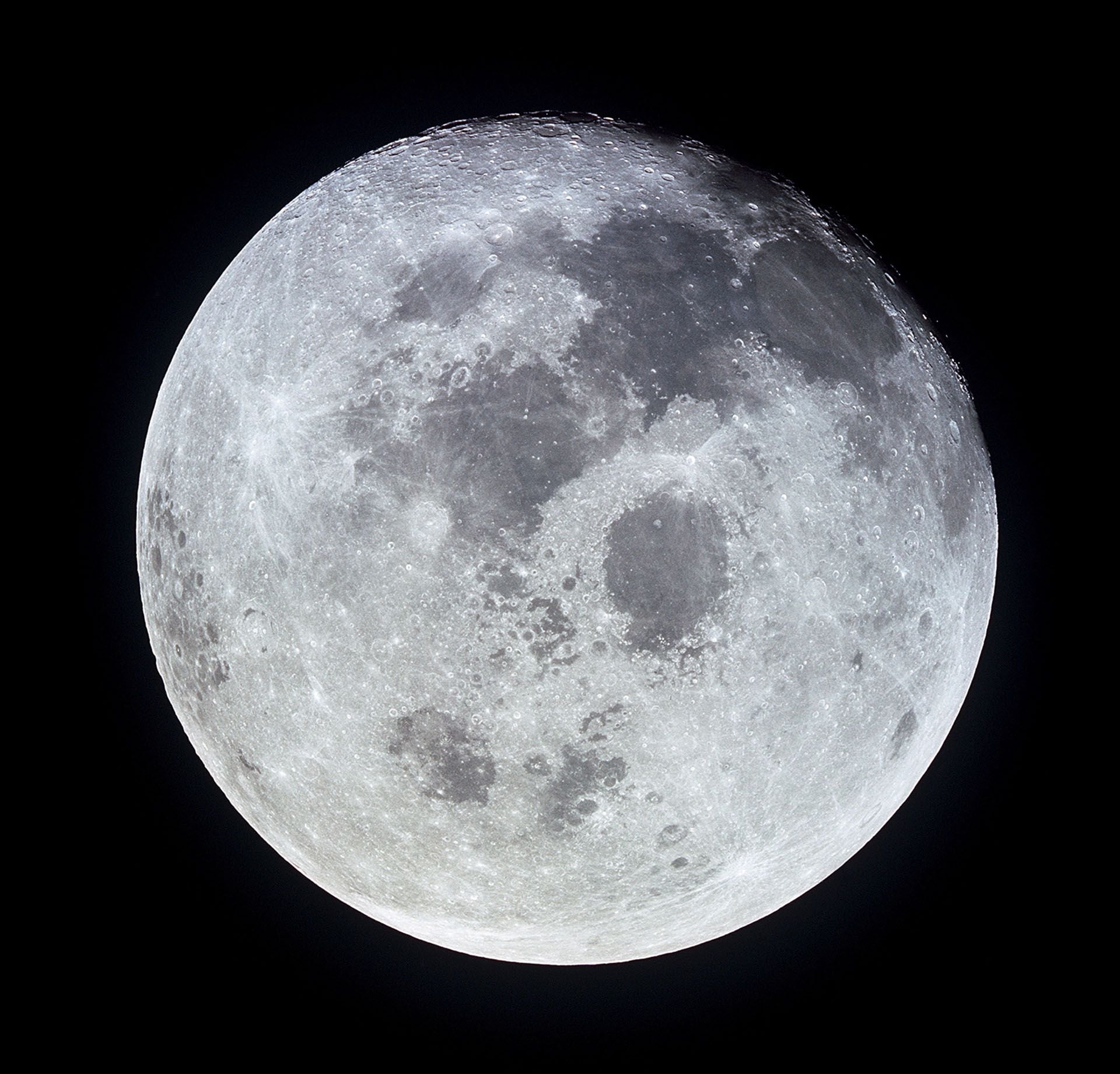 La luna llena fotografiada desde la nave espacial Apolo 11 durante su viaje transterrestre de regreso a casa (NASA/Folleto a través de REUTERS)