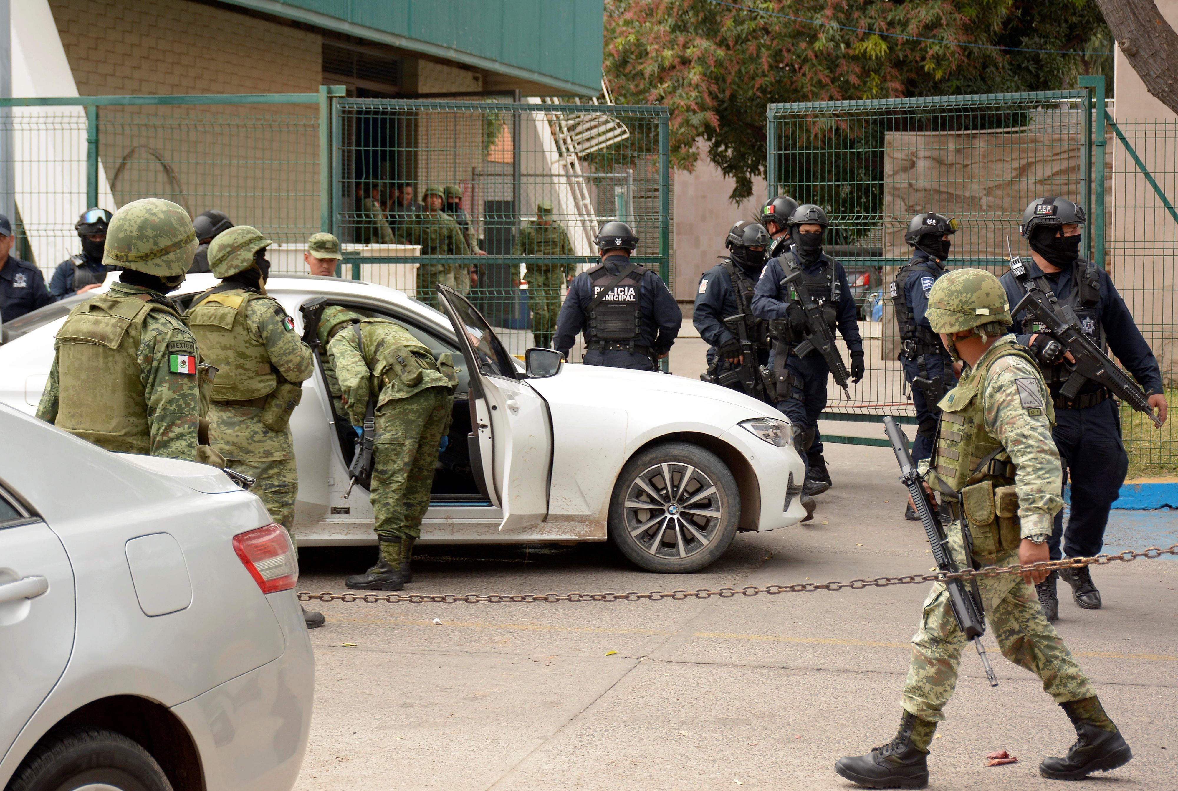 La Guardia Nacional ya no estaría bajo un mando civil. EFE/STR
