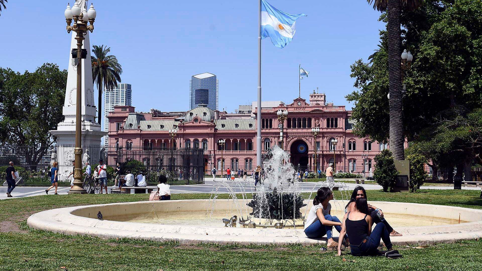 El Servicio Meteorológico Nacional prevé una semana calurosa en la Ciudad de Buenos Aires y alrededores con máximas de 31 grados (Maximiliano Luna)