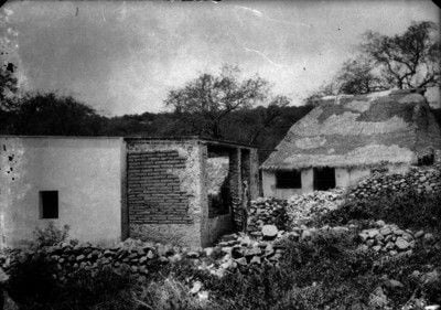 Imagen de la vivienda de Emiliano Zapata tomada en 1916. (Foto: INAH)