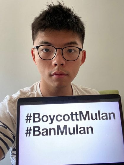 El activista prodemocracia Joshua Wong convocó a un boicot internacional contra "Mulán", la nueva película de Disney en la que se agradece a las autoridades del Partido Comunista Chino en los créditos (Reuters)