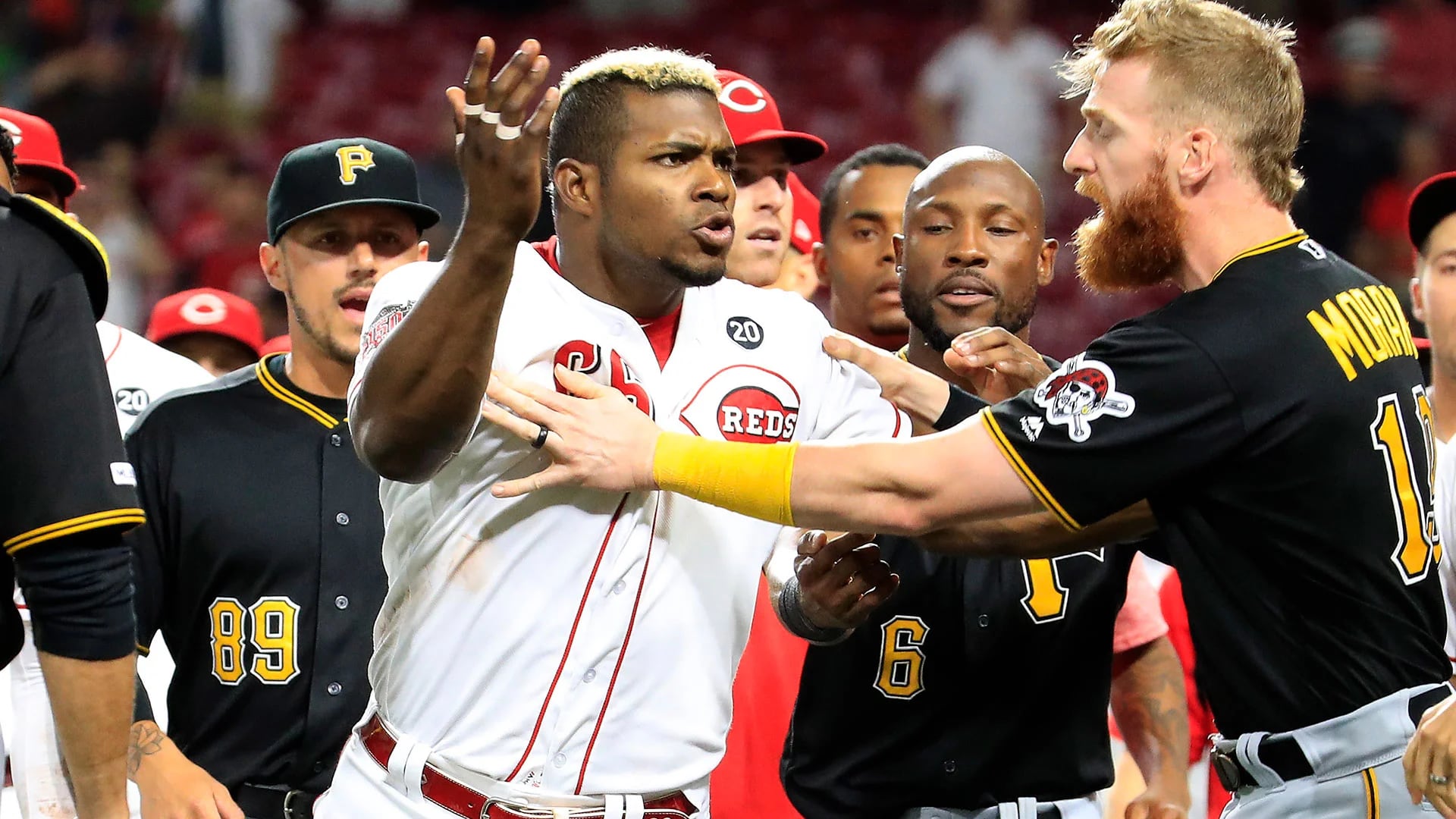 La razón por la que los Piratas iniciaron la pelea contra los Rojos de  Cincinnati