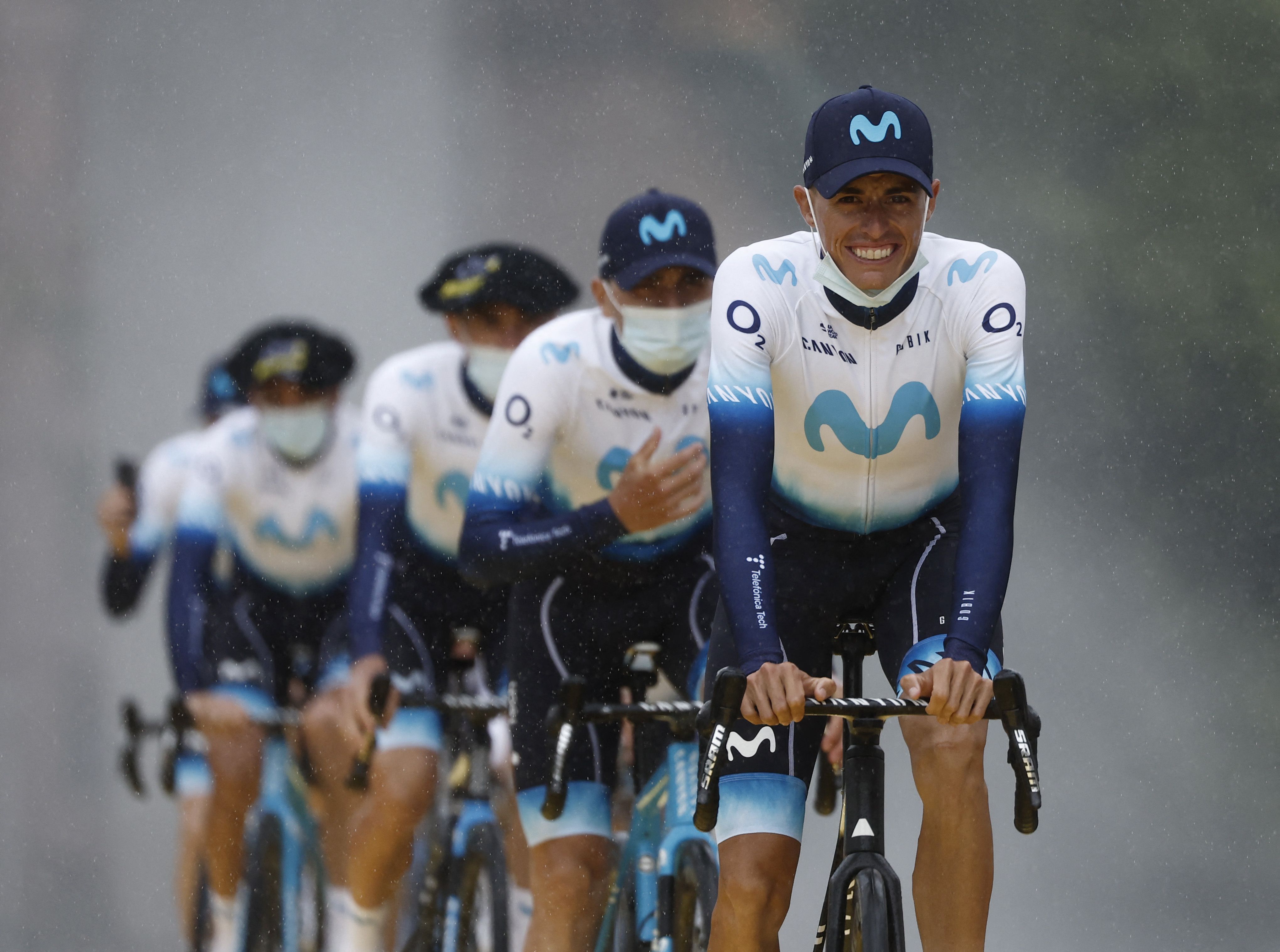 Enric Mas al frente del Movistar en la presentación del Tour de Francia 2023 (REUTERS/Benoit Tessier)