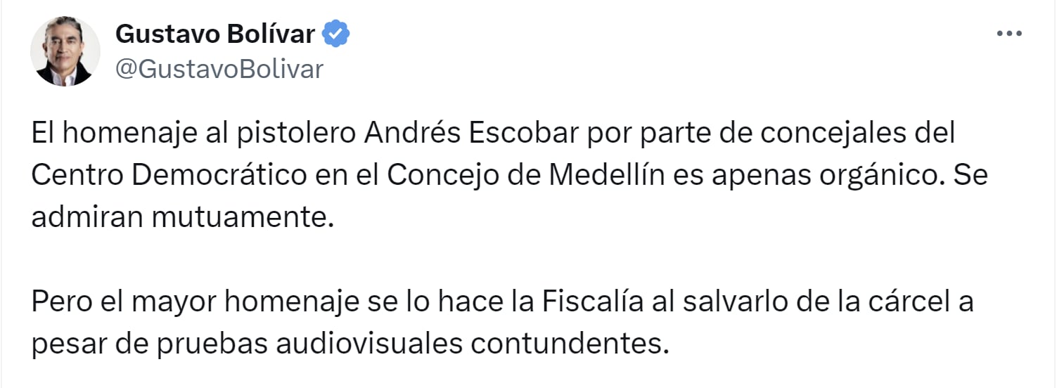 El exsenador Gustavo Bolívar arremetió contra el concejal Andrés Escobar - crédito X