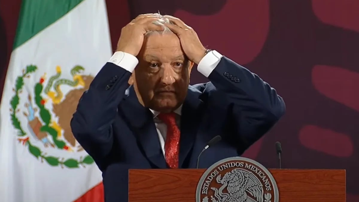 AMLO reacciona a la marcha de alumnos de derecho de la UNAM contra la reforma al Poder Judicial: “Los están engañando”