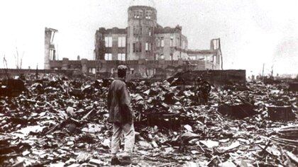 Ruinas después de la bomba atómica, Hiroshima, Japón (Shutterstock)