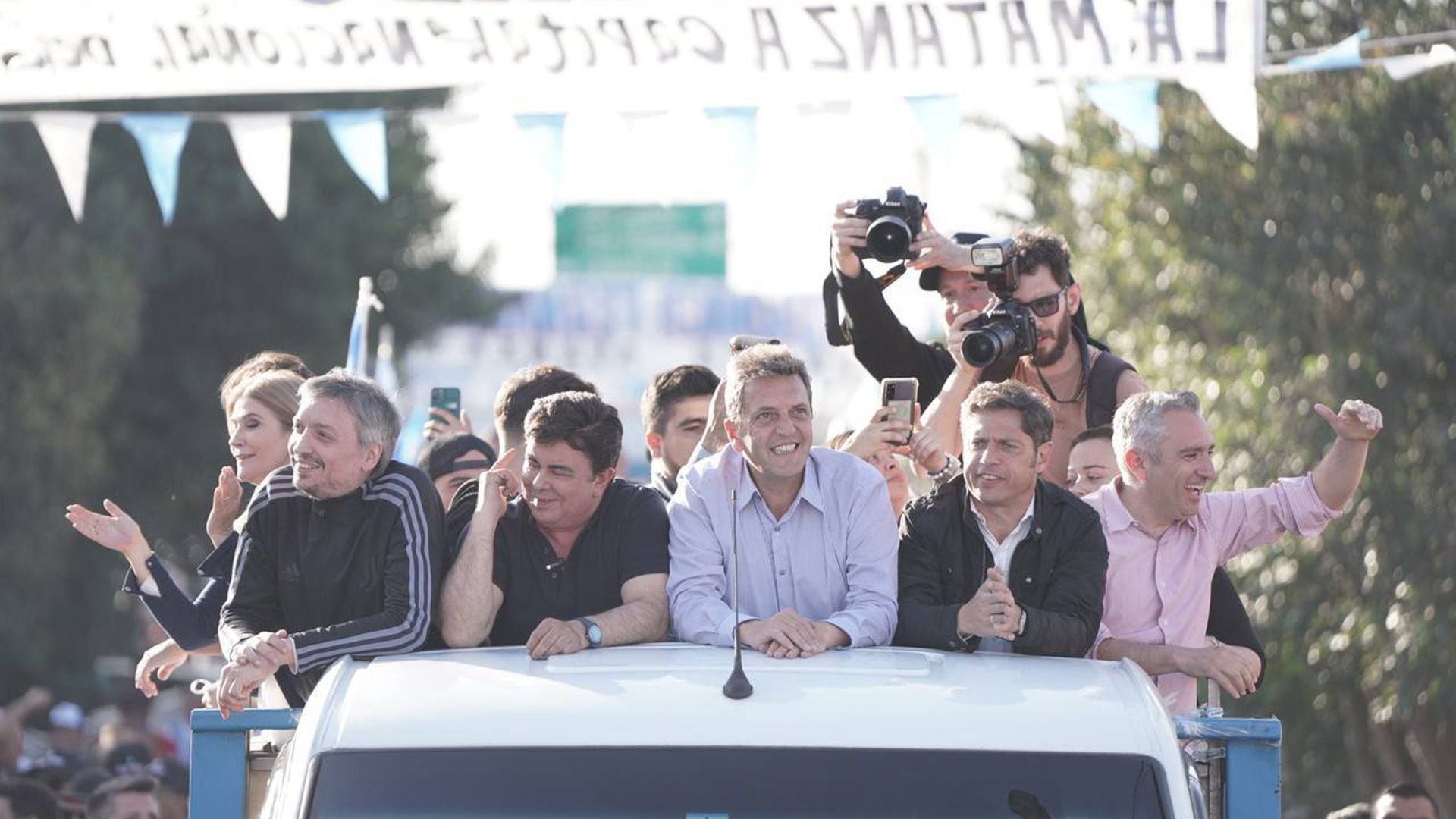 Una imagen de la caravana de Unión por la Patria en La Matanza