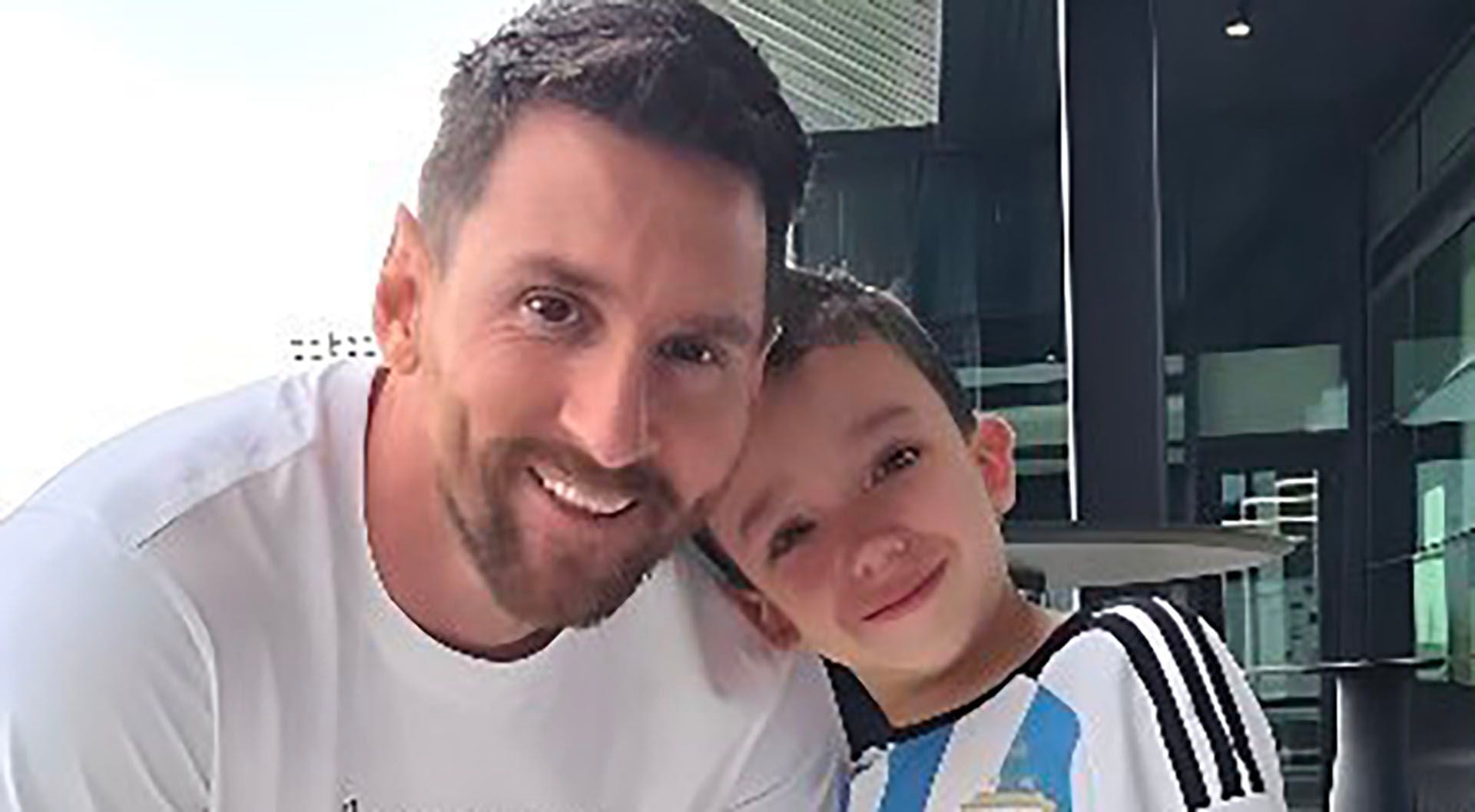 El tierno encuentro de Messi con un niño en Inter Miami