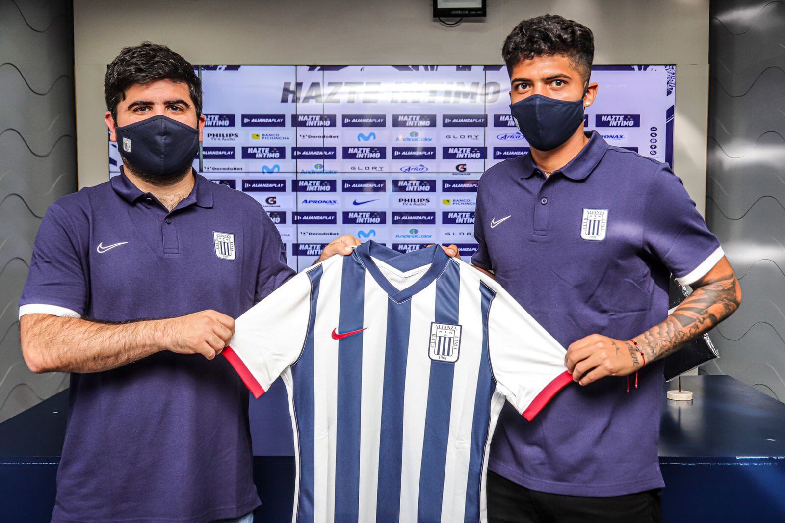 Piero Vivanco firmó a finales de 2021, un contrato por tres temporadas con Alianza Lima, el cual vence en diciembre de 2024. Foto: Alianza Lima