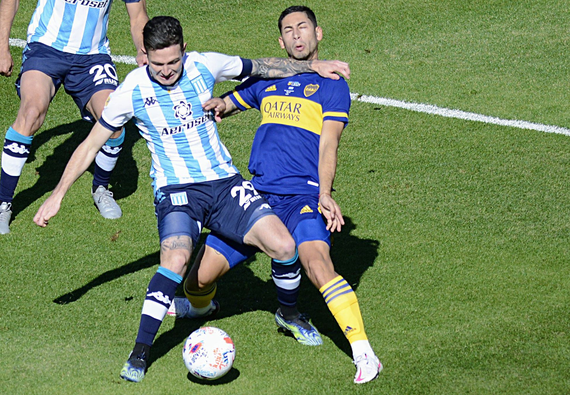 Los duelos entre Racing y Boca terminaron muy caldeados en tiempos modernos