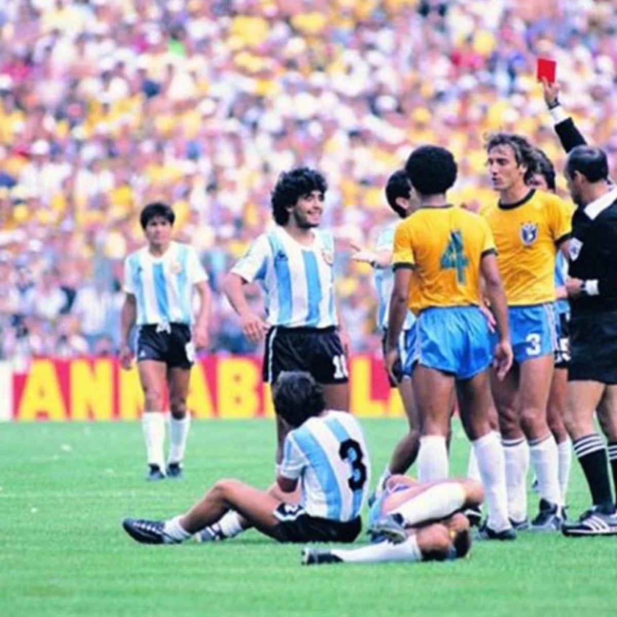 Mundial 1982: una hinchada fervorosa, la farándula de fiesta y el fracaso de la selección argentina - Infobae