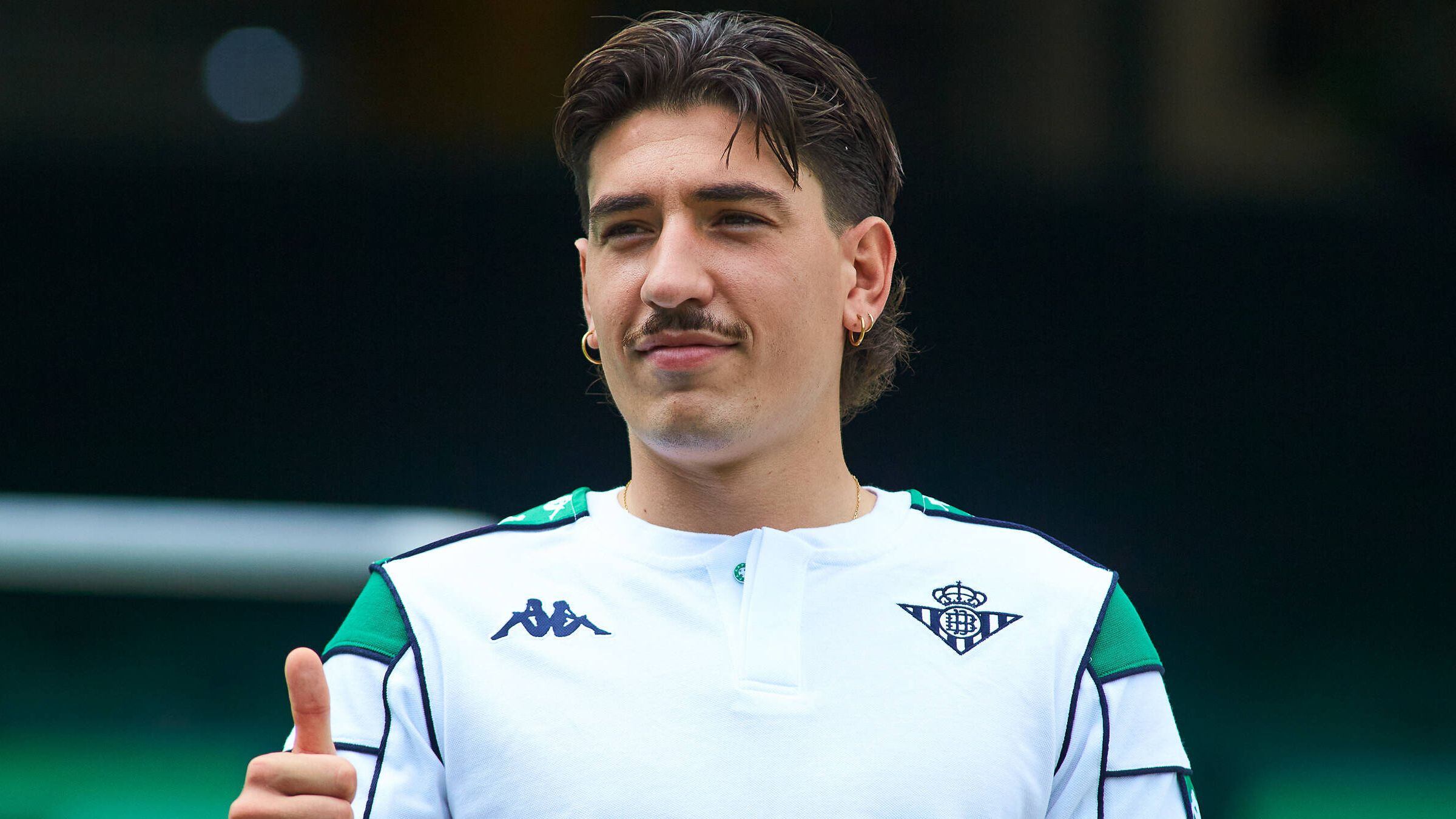 El Betis Hace Oficial El Regreso De Bellerín Infobae 7839