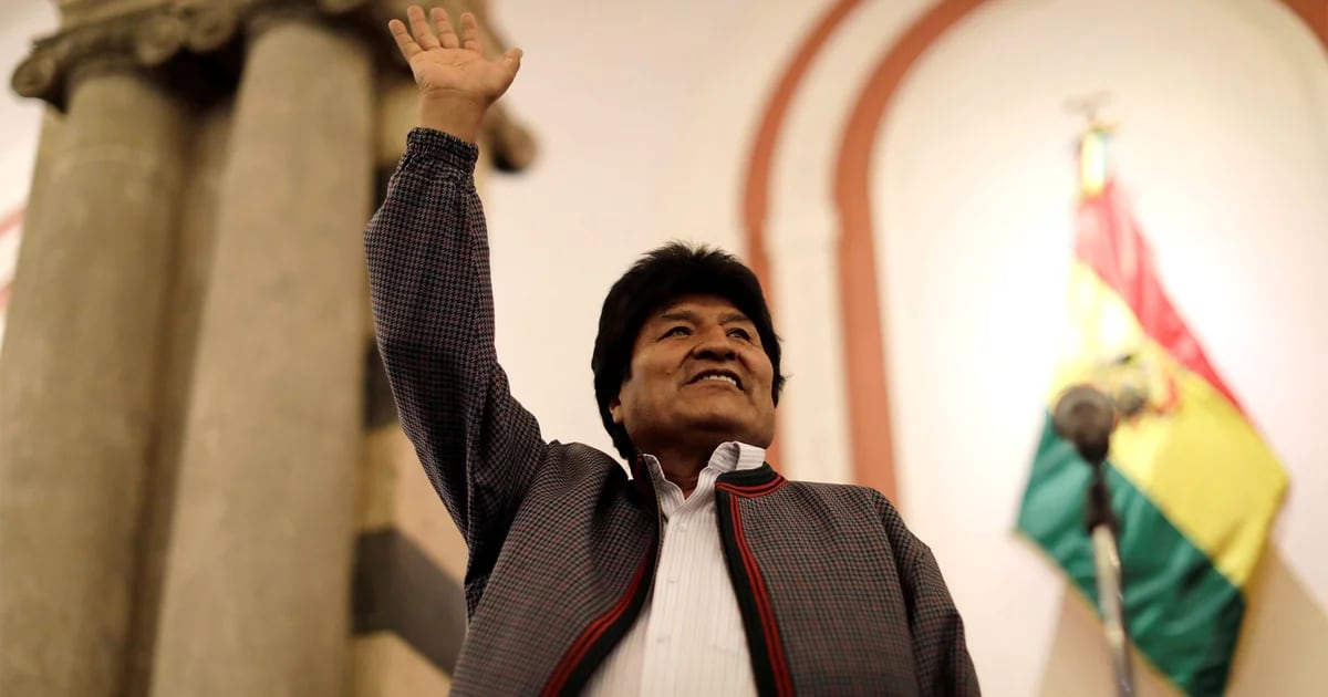 Tensión en Bolivia: el Tribunal Electoral declaró ganador a Evo Morales en primera vuelta pero la OEA, la UE y la oposición reclaman que se realice el balotaje