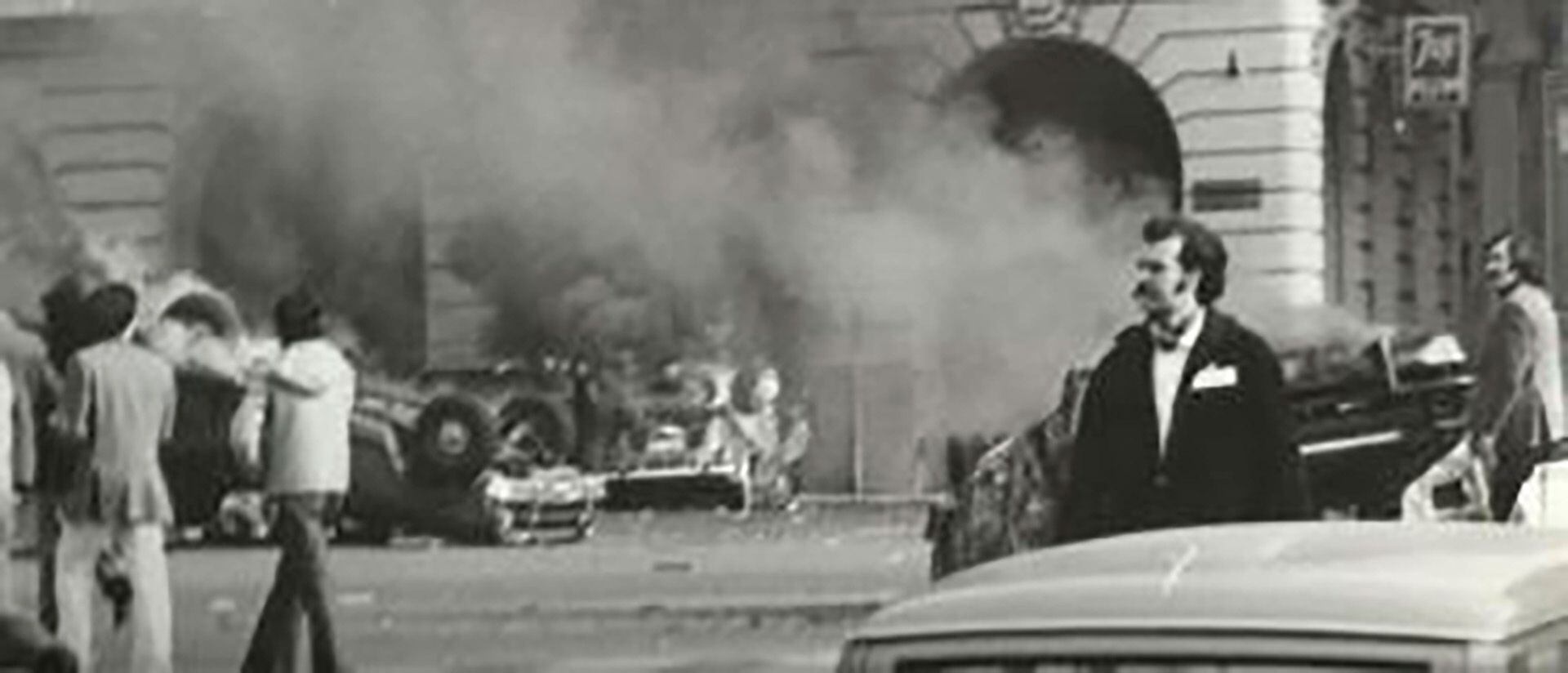 Disturbios en Plaza de Mayo Cámpora 25/5/73