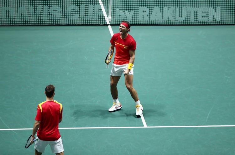 Nadal y Granollers ganaron el punto decisivo y clasificaron a España (Foto: Reuters)
